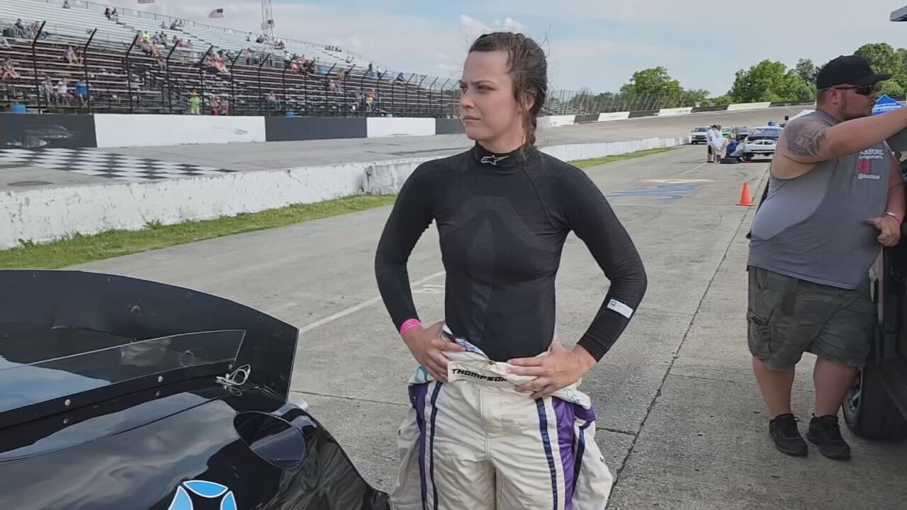 Southern Indiana woman makes history at Salem Speedway